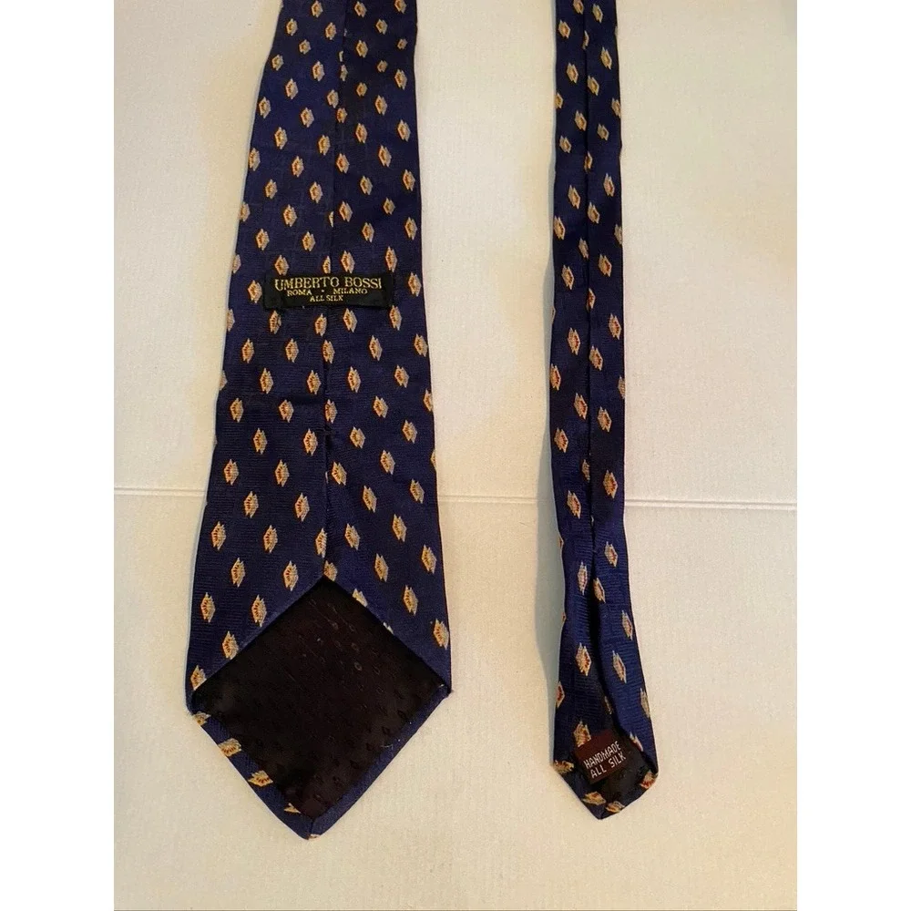 Umberto Bossi Roma Milano Mens Silk Tie Navy Blue Gold Geometric Diamond Pattern
